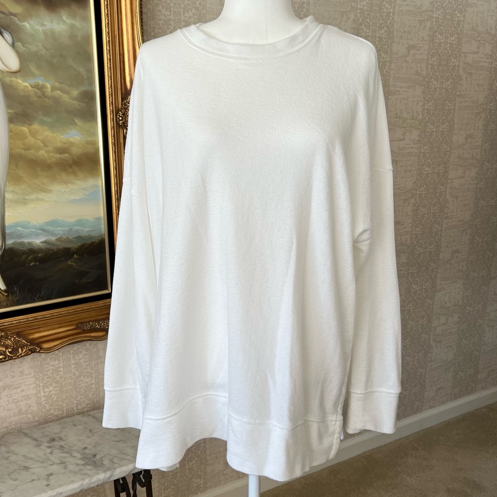 Aerie White Size Large pullover